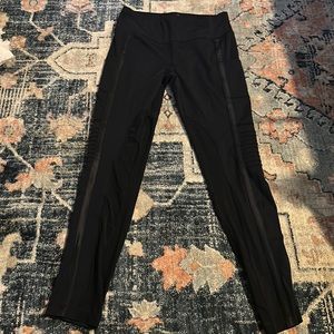 Vina leggings with mesh on inside